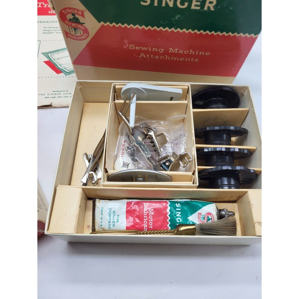 Singer Sewing Items - Picture 5 of 8